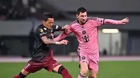 中国冰雪运动冬奥亚冬连燃热潮，萨马兰奇现场见证——新华社报道